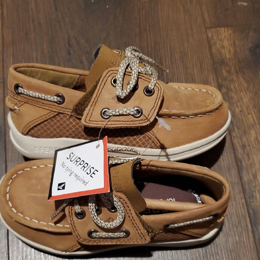 New Sperry Kids Brown Moccasins with White Soles Sz 8M